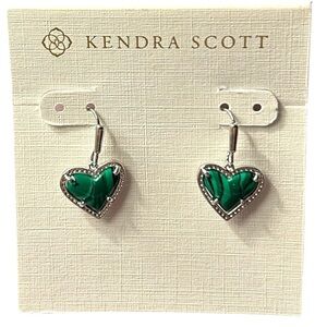 New Kendra Scott Ari Green Malachite Heart Dangle Earrings Silver Tone